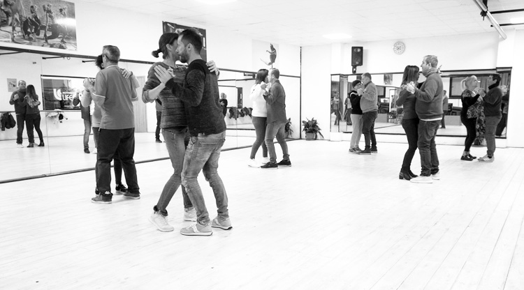 Corsi di Kizomba Olbia